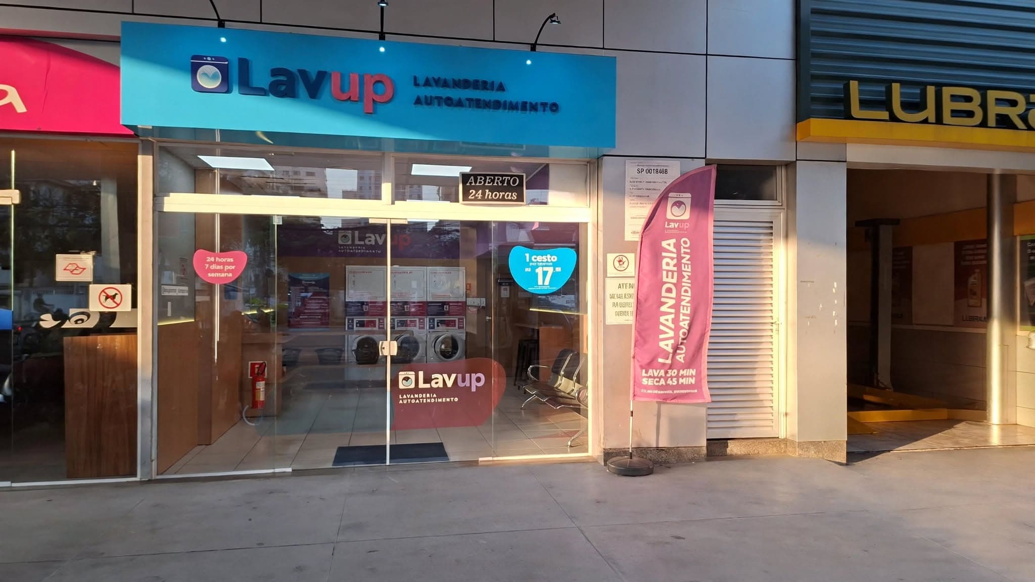 Lavup Santos